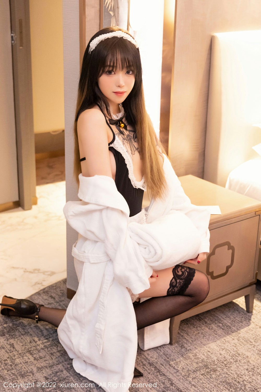 [XiuRen秀人网] 2022.01.29 No.4565 奶瓶. 极致美腿第2张