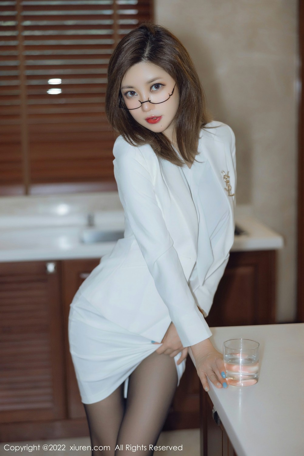 [XiuRen秀人网] 2022.01.30 No.4544 绮里嘉ula 诱人黑丝第8张