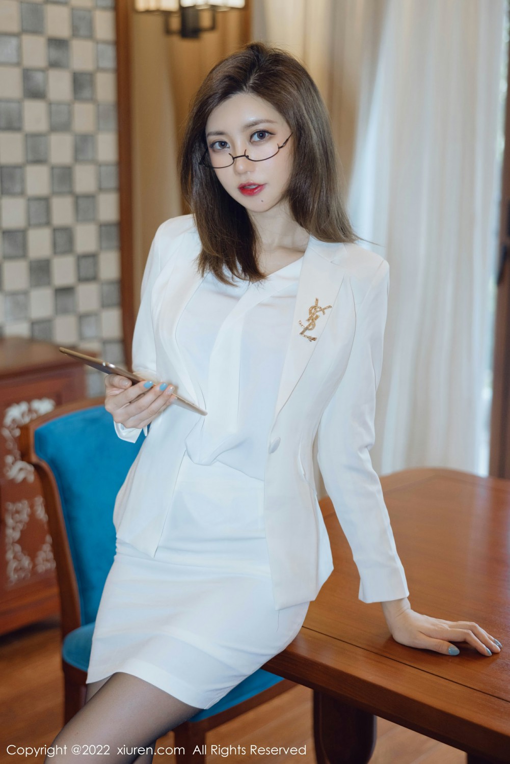 [XiuRen秀人网] 2022.01.30 No.4544 绮里嘉ula 诱人黑丝第2张