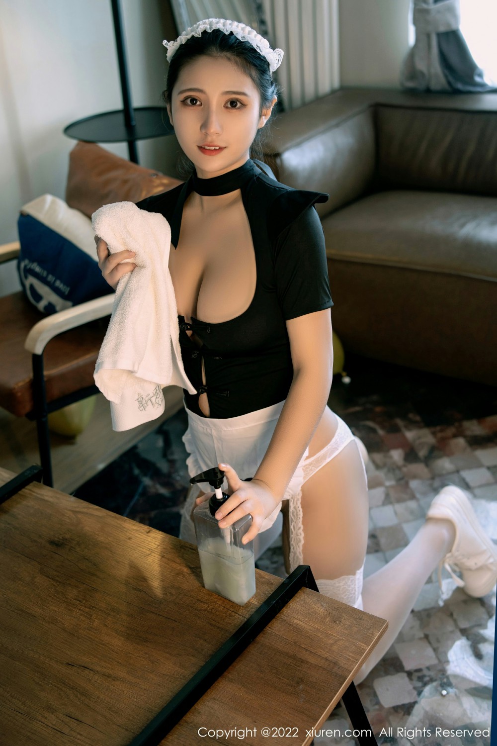 [XiuRen秀人网] 2022.02.08 No.4554 久久Aimee 小女仆第3张