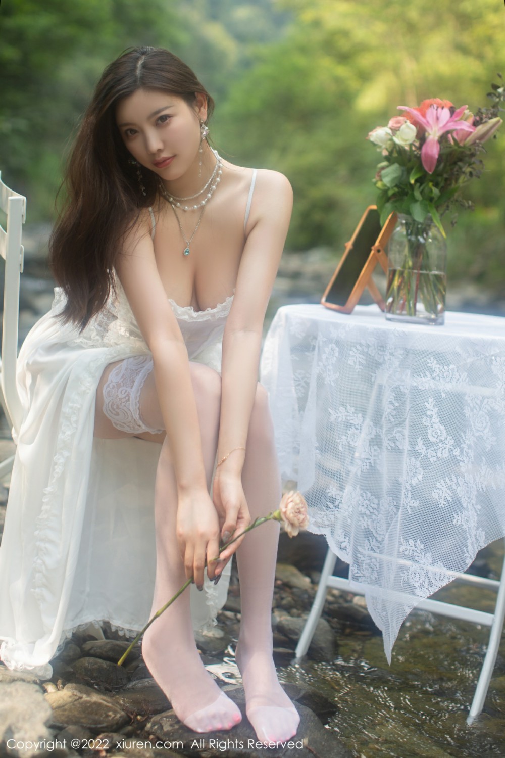 [XiuRen秀人网] 2022.02.09 No.4564 杨晨晨Yome 户外写真第2张