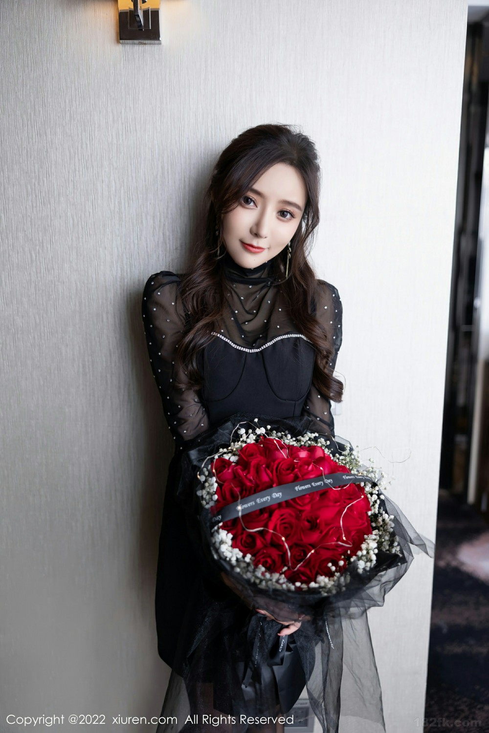[XiuRen秀人网] 2022.02.11 No.4574 王馨瑶yanni 曼妙身材第1张