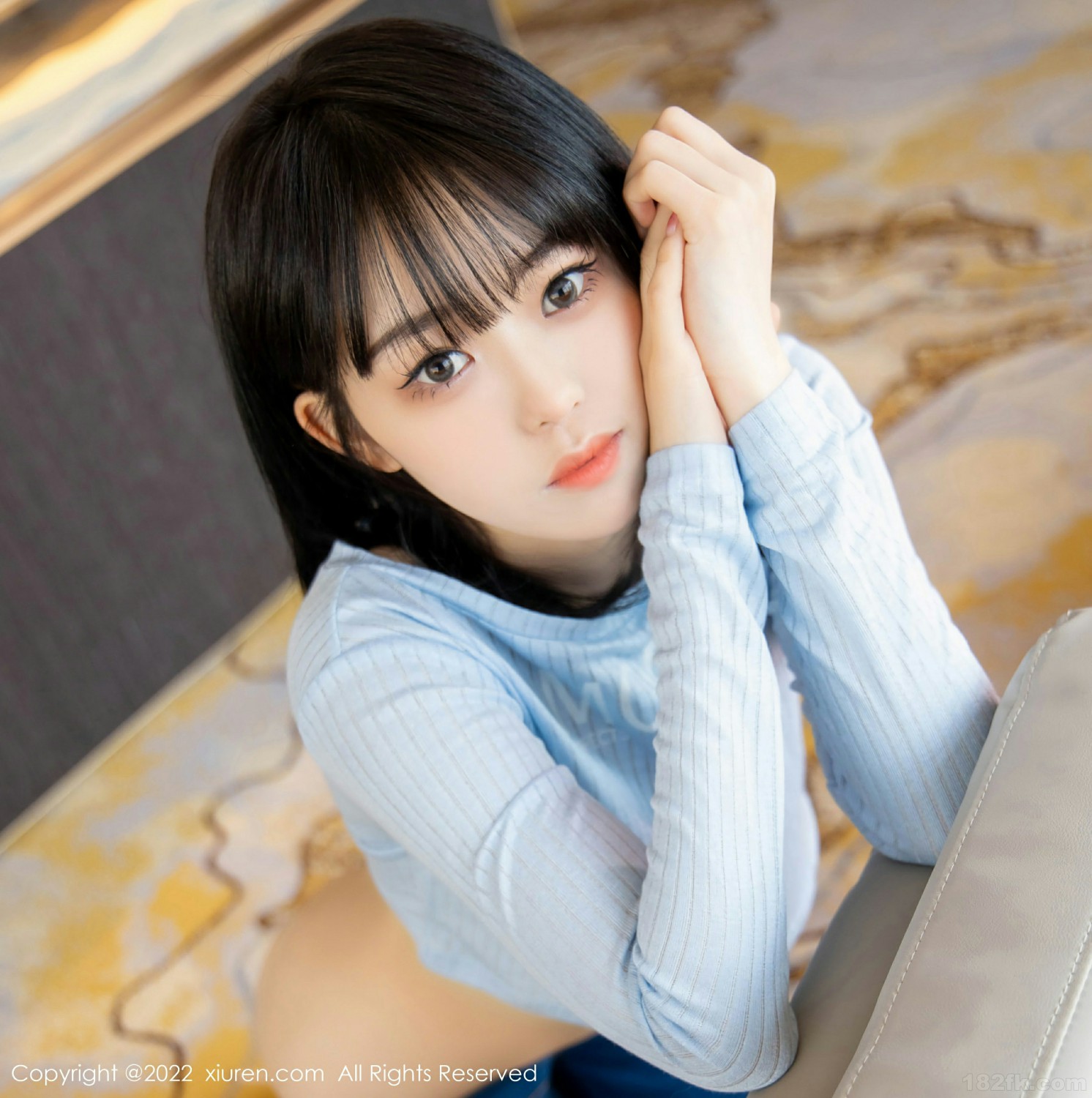 [XiuRen秀人网] 2022.02.15 No.4584 奶瓶. 极致美腿第7张