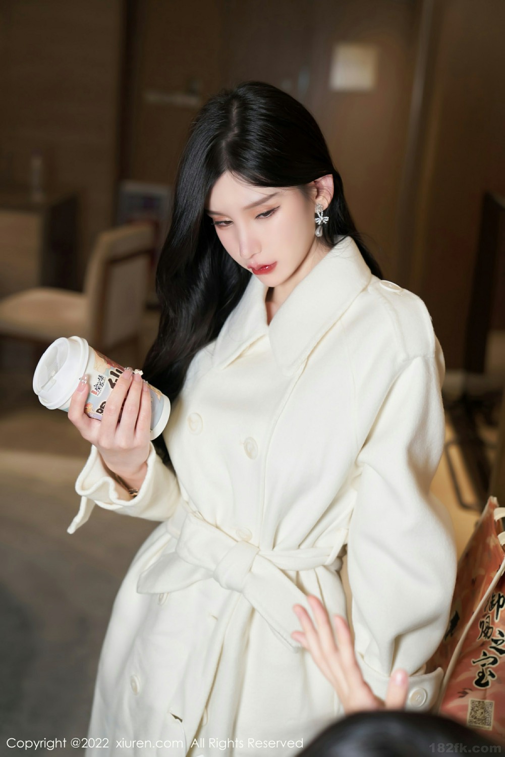 [XiuRen秀人网] 2022.02.16 No.4594 周于希Sally 三亚写真第3张