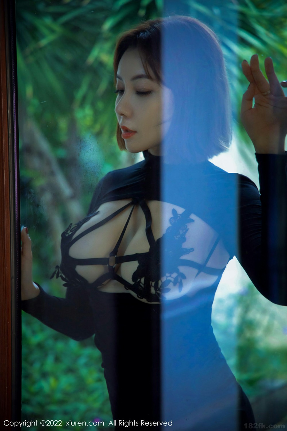 [XiuRen秀人网] 2022.02.17 No.4597 果儿Victoria 三亚写真第7张