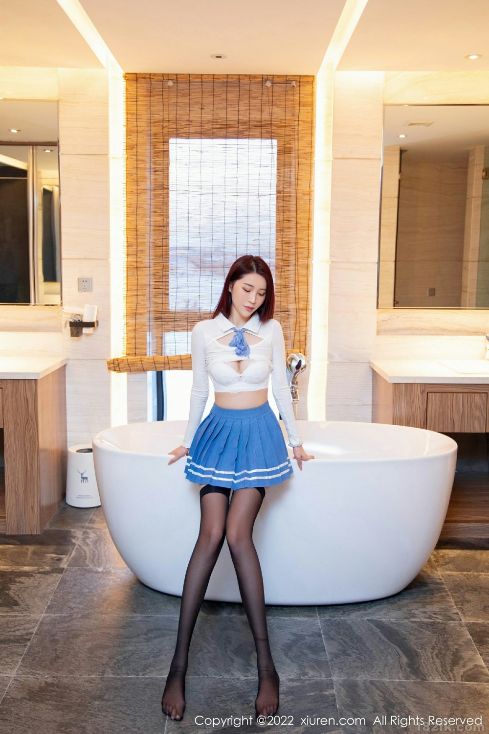 [XiuRen秀人网] 2022.02.18 No.4605 汐汐baby 蓝色短裙第2张