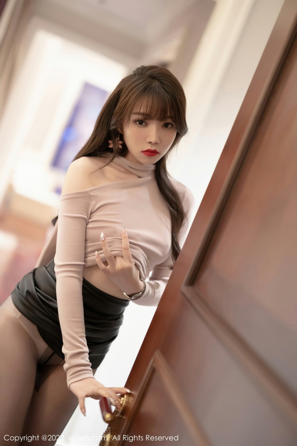 [XiuRen秀人网] 2022.02.18 No.4606 芝芝Booty 娇媚欲滴第10张