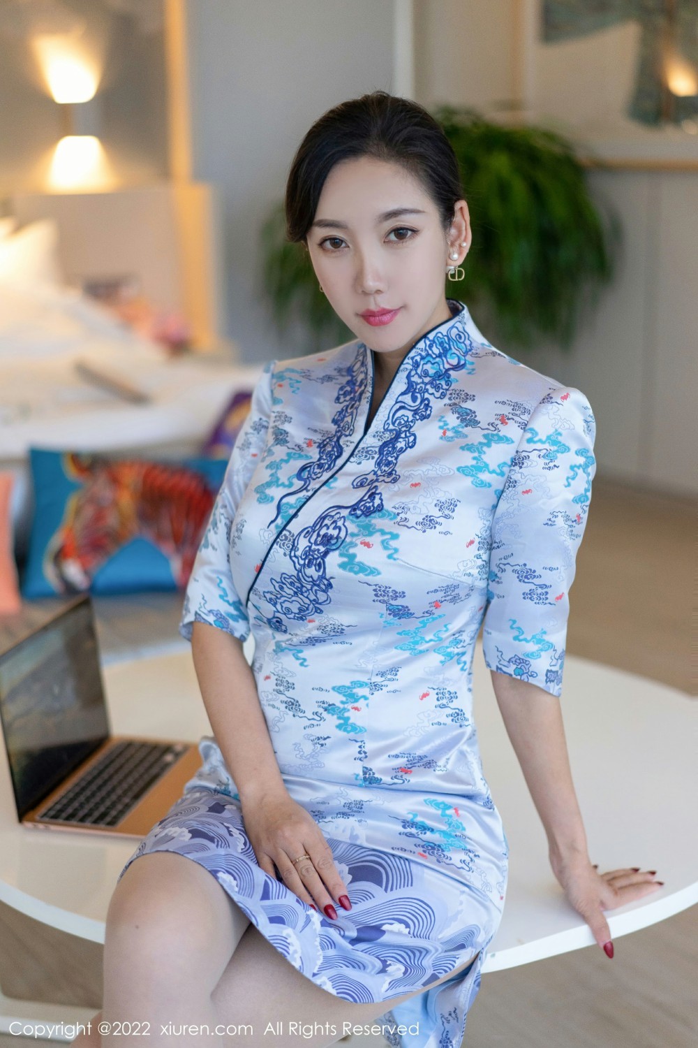 [XiuRen秀人网] 2022.02.21 No.4613 艾静香 优雅御姐第1张