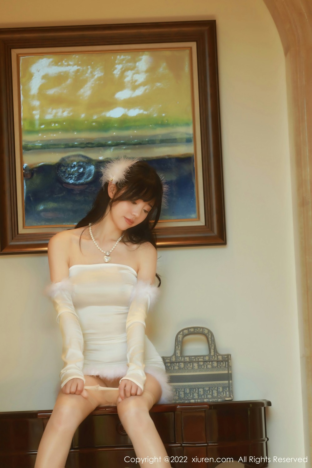 [XiuRen秀人网] 2022.02.28 No.4645 佘贝拉bella 米色连衣裙第11张
