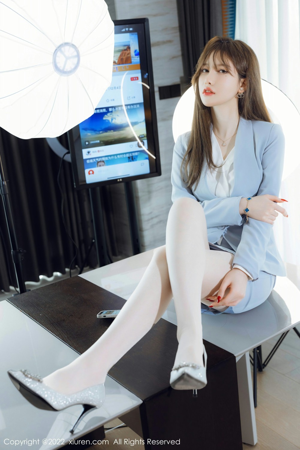 [XiuRen秀人网] 2022.03.02 No.4658 美桃酱 制服系列第2张