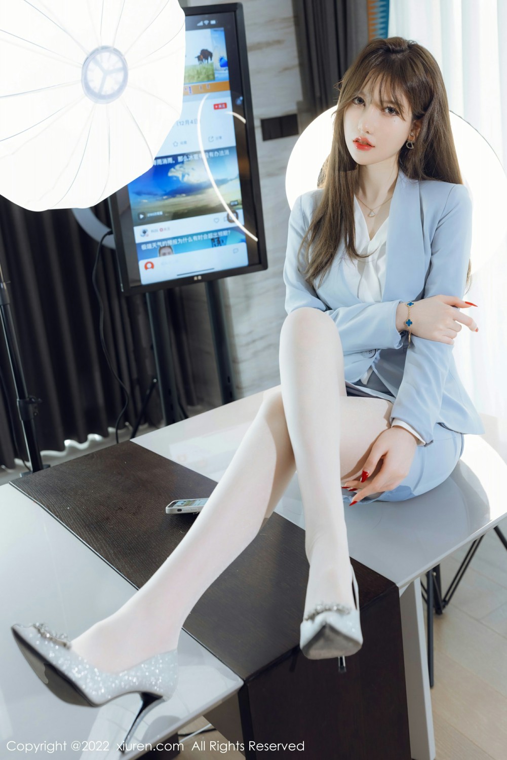 [XiuRen秀人网] 2022.03.02 No.4658 美桃酱 制服系列第2张