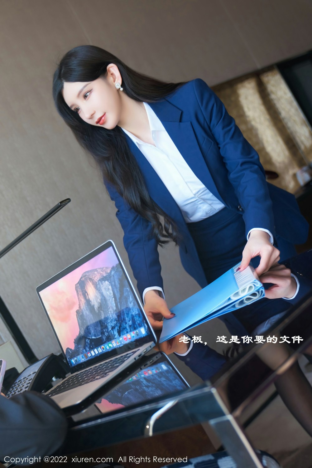 [XiuRen秀人网] 2022.03.11 No.4708 周于希Sally 职场风云第1张