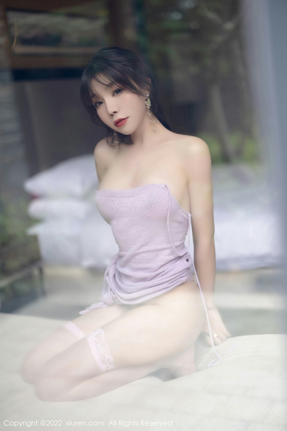 [XiuRen秀人网] 2022.03.17 No.4734 芝芝Booty 紫色吊带第12张