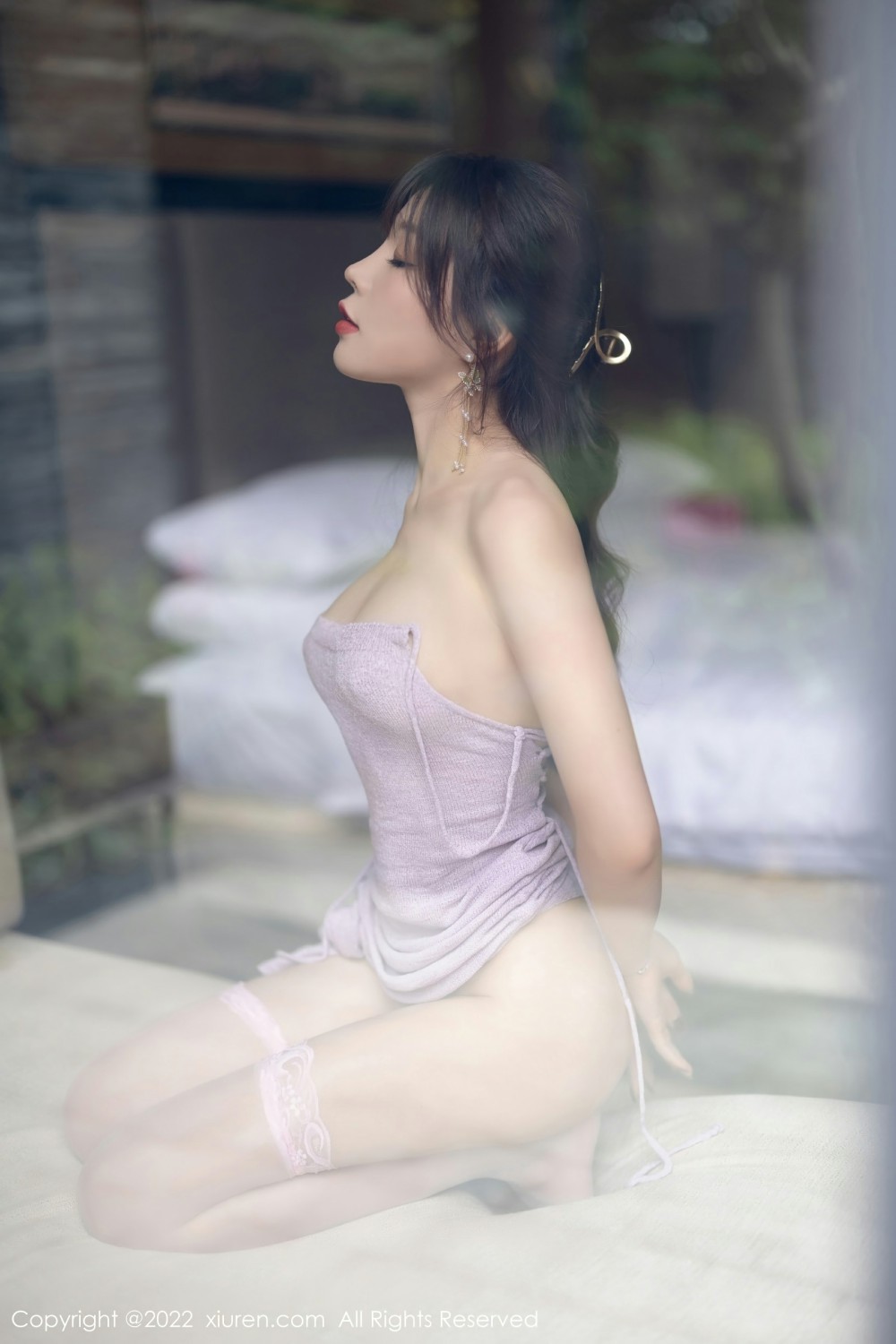 [XiuRen秀人网] 2022.03.17 No.4734 芝芝Booty 紫色吊带第13张