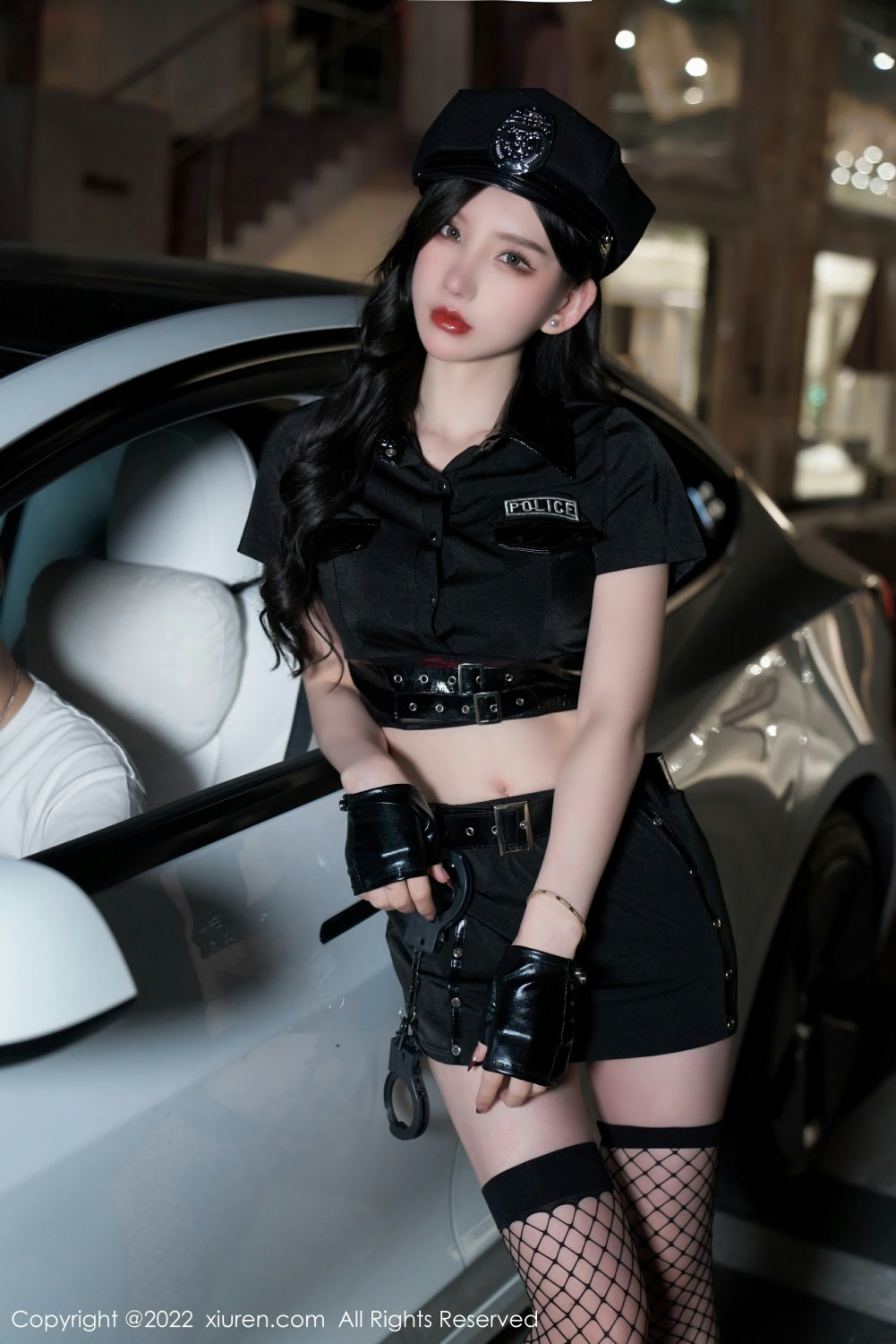 [XiuRen秀人网] 2022.03.18 No.4741 周于希Sally 性感女警官第5张