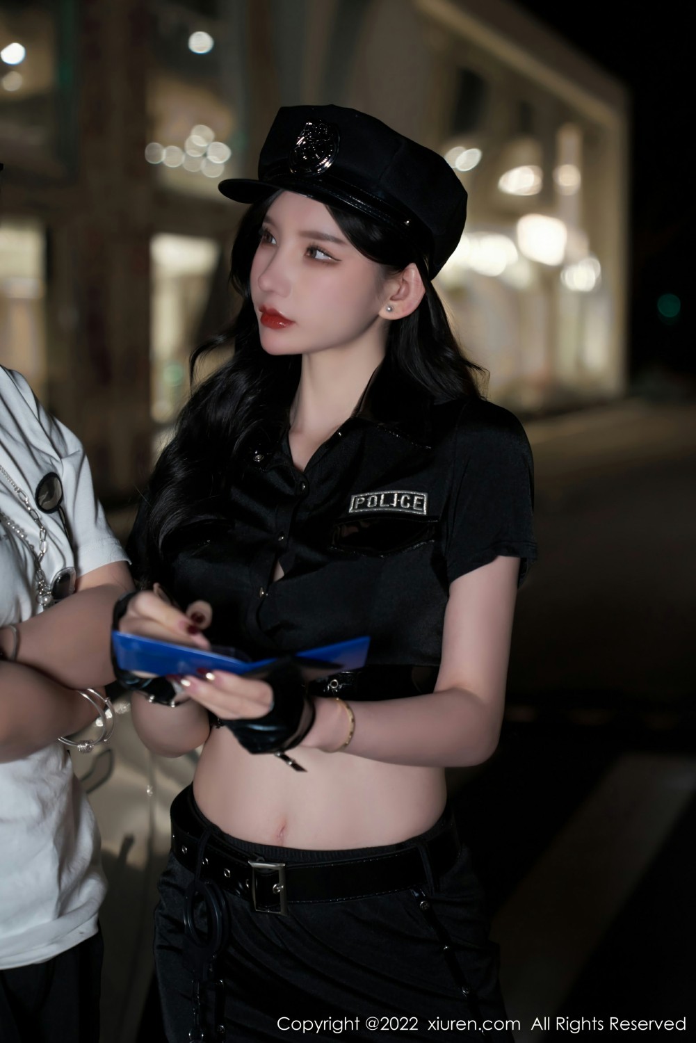 [XiuRen秀人网] 2022.03.18 No.4741 周于希Sally 性感女警官第5张
