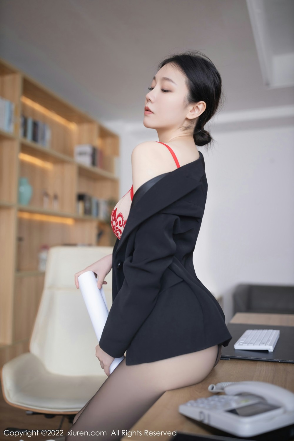 [XiuRen秀人网] 2022.03.22 No.4755 安然Maleah 女老板写真第12张
