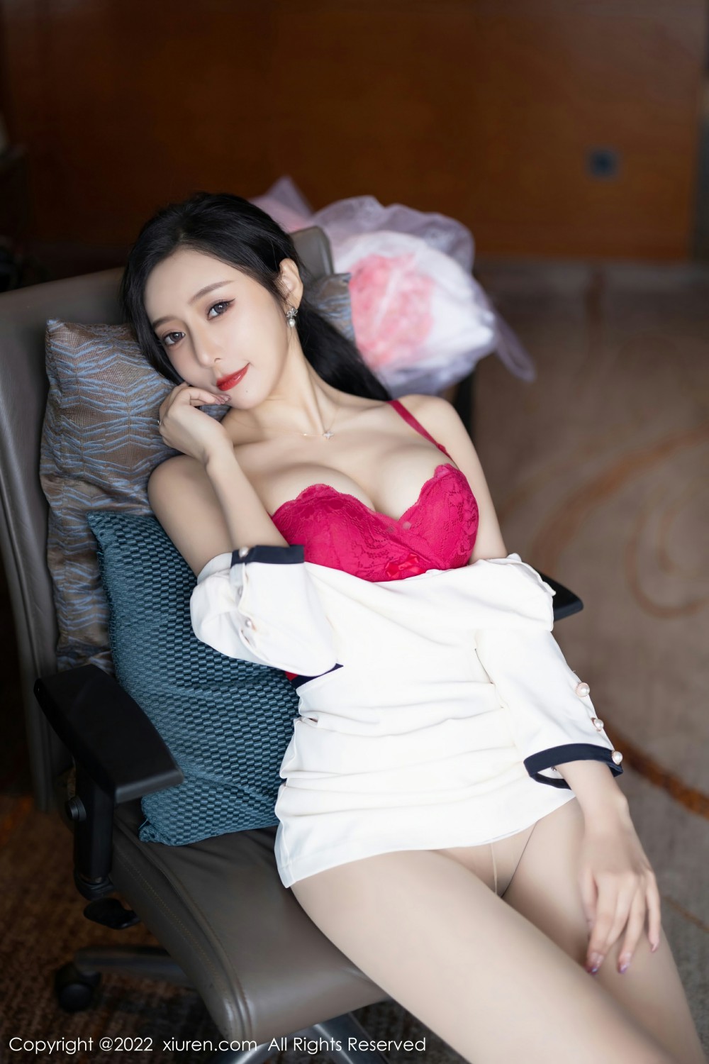 [XiuRen秀人网] 2022.05.05 No.4963 王馨瑶yanni第10张