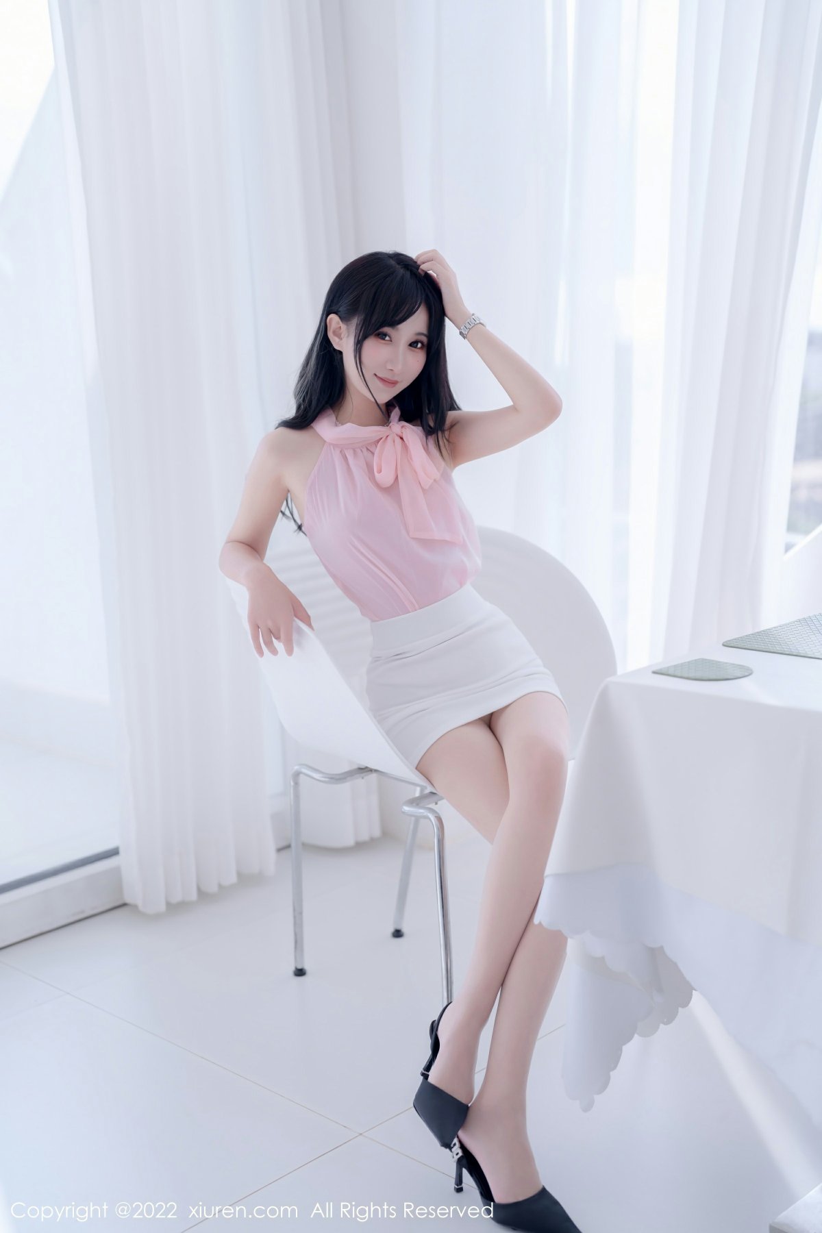 [XiuRen秀人网] 2022.07.22 No.5318 小果冻儿第1张