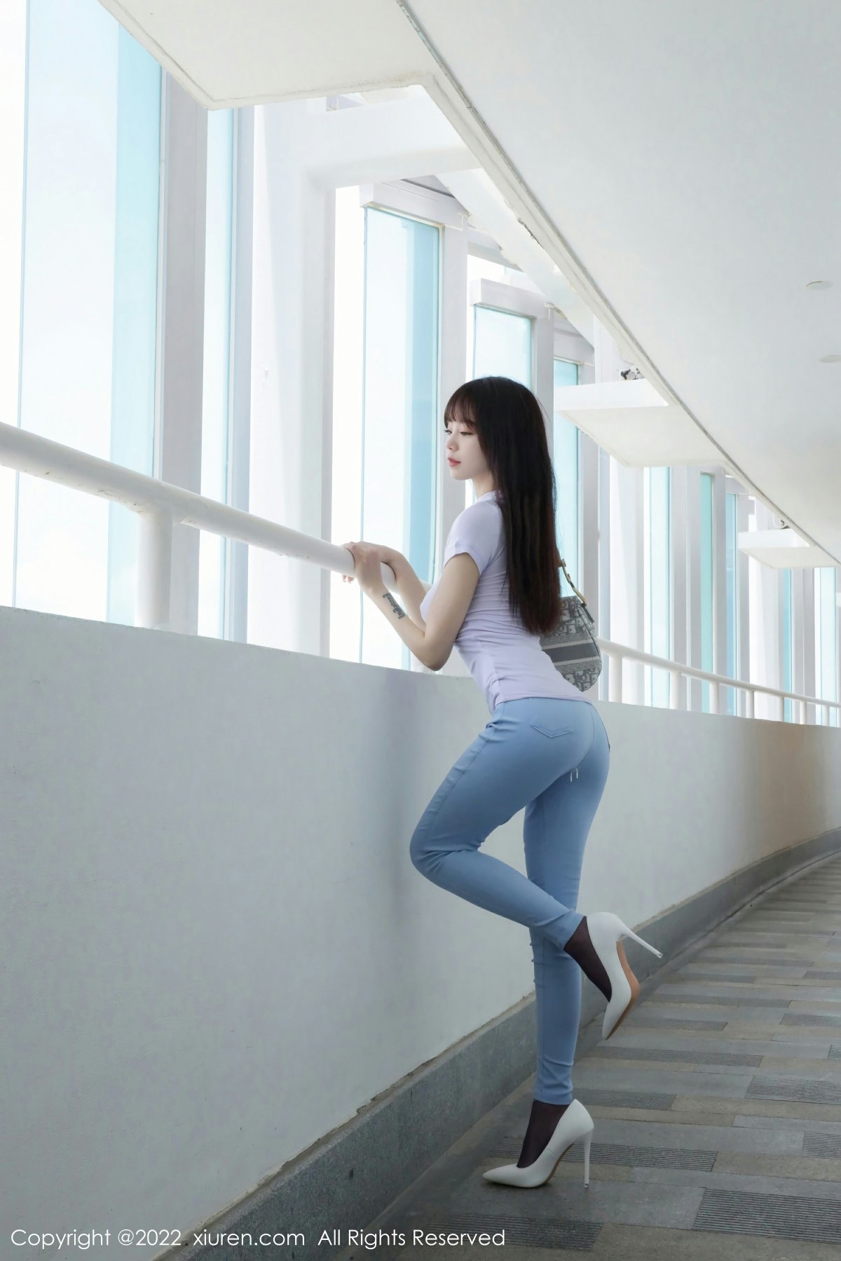 [XiuRen秀人网] 2022.08.04 No.5384 佘贝拉bella第1张