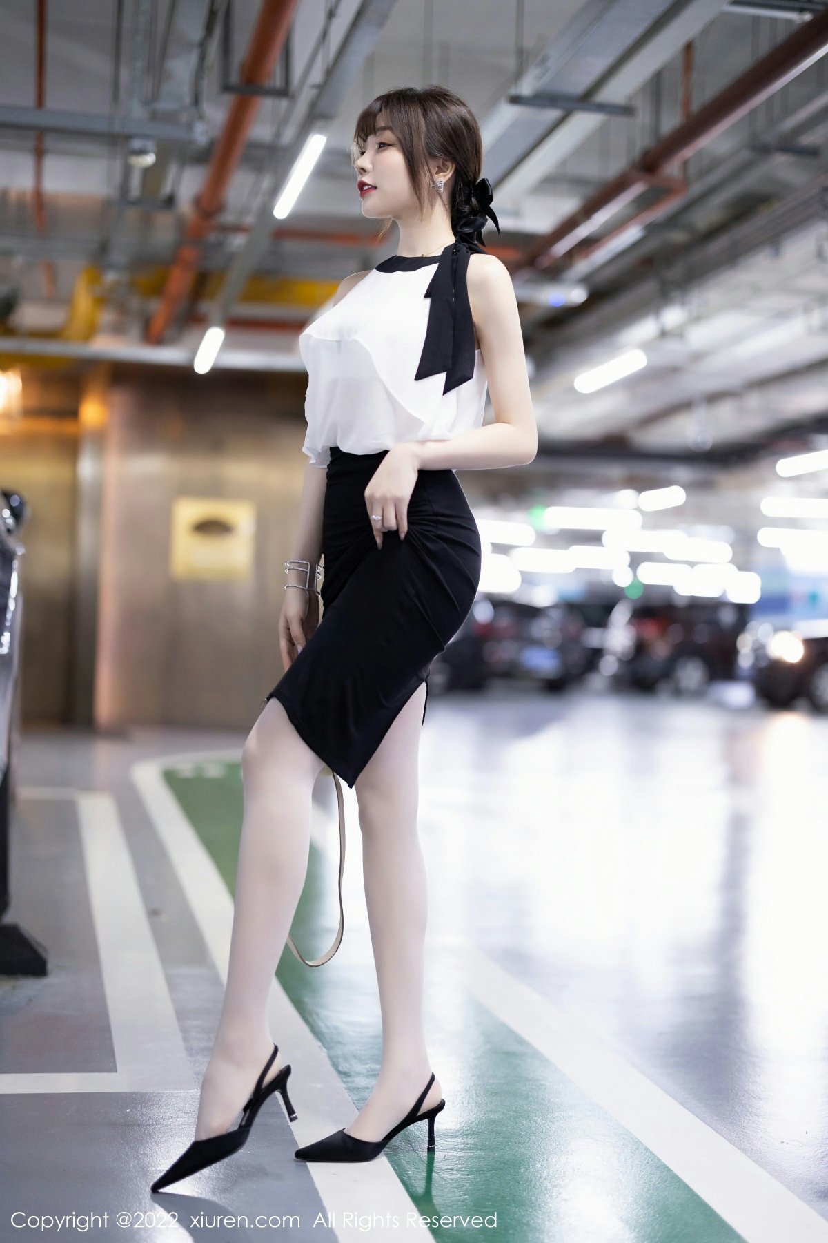[XiuRen秀人网] 2022.08.26 No.5500 徐莉芝Booty第1张