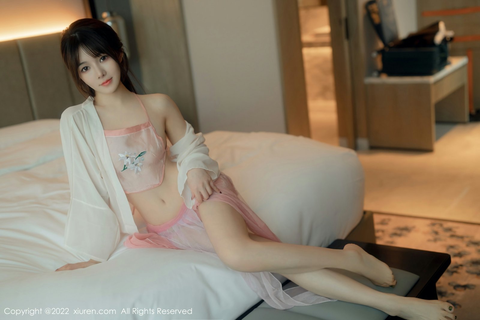 [XiuRen秀人网] 2022.08.31 No.5519 婠婠么第2张