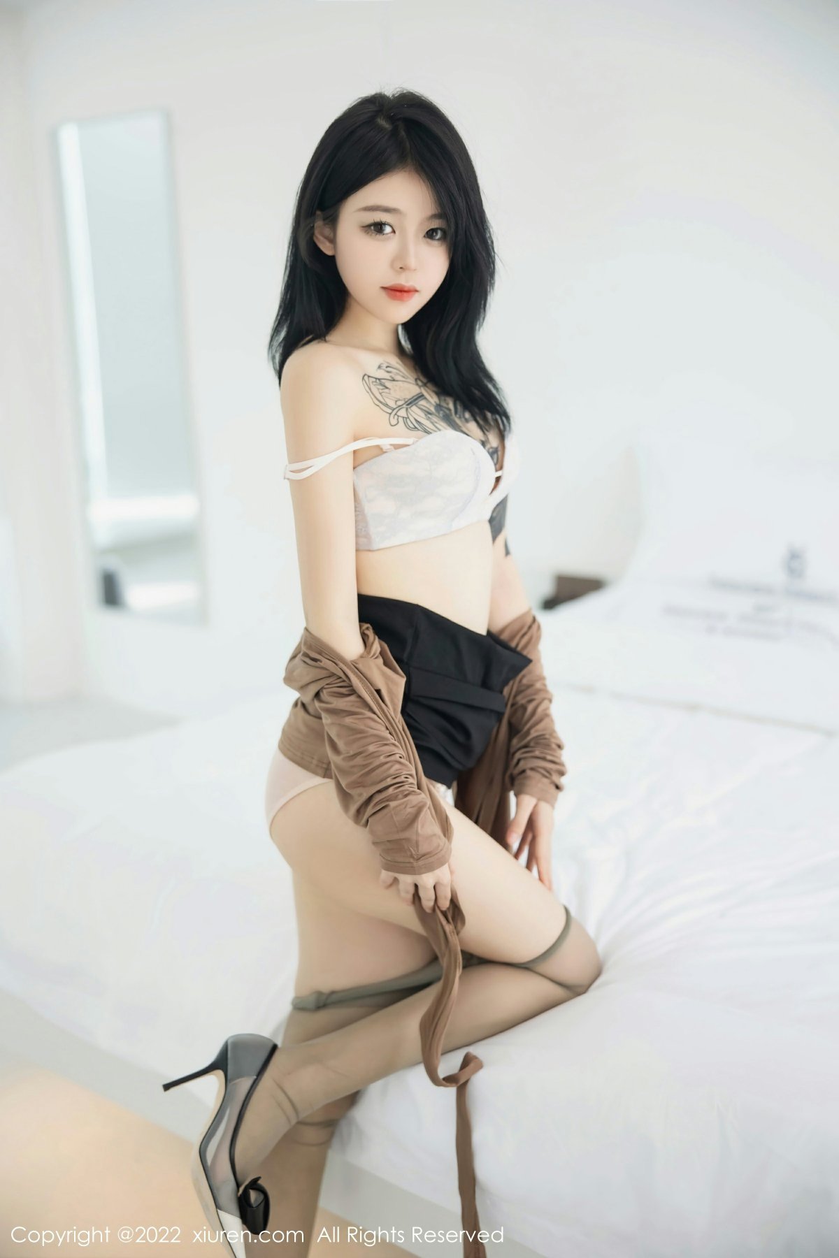 [XiuRen秀人网] 2022.09.14 No.5587 奶瓶.第3张