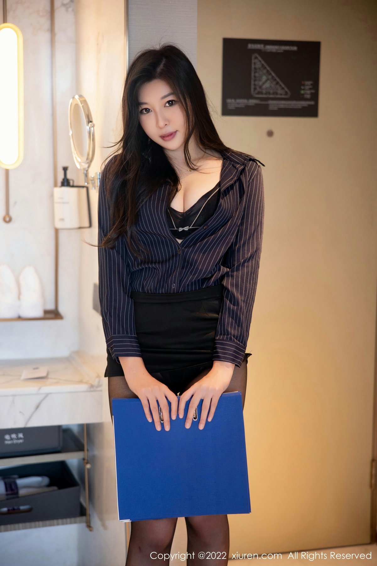 [XiuRen秀人网] 2022.09.19 No.5604 卡卡酱第4张