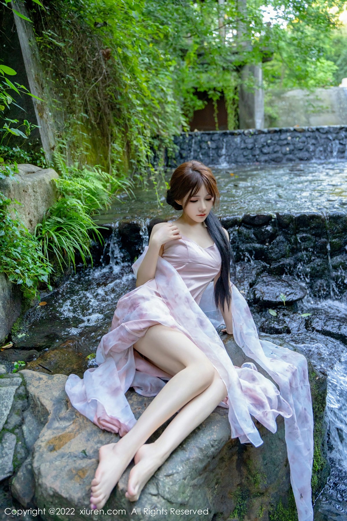 [XiuRen秀人网] 2022.10.11 No.5690 婠婠么第4张