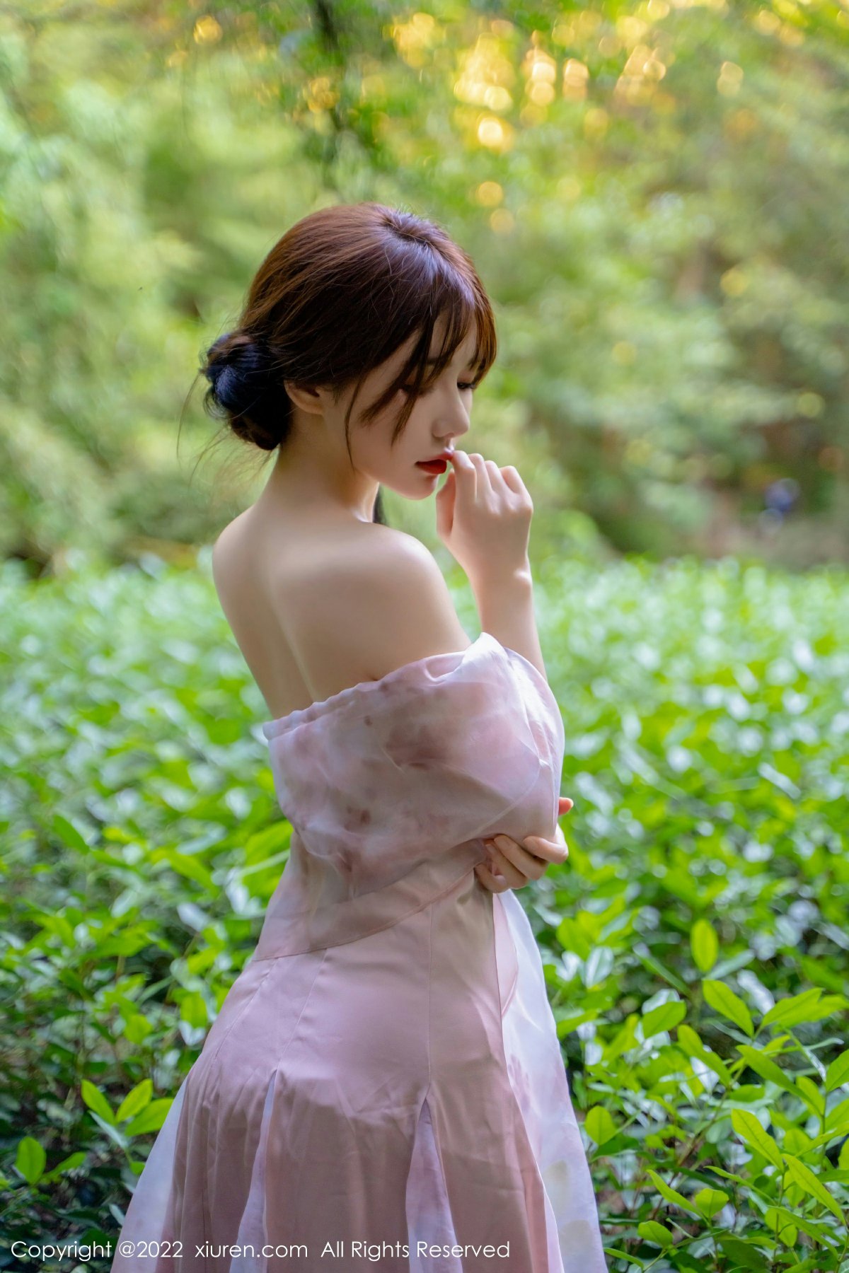 [XiuRen秀人网] 2022.10.11 No.5690 婠婠么第2张