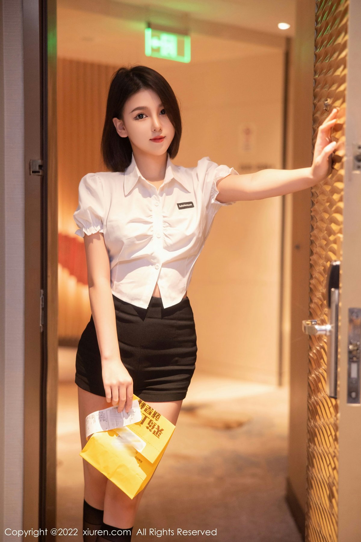 [XiuRen秀人网] 2022.10.13 No.5702 美羊羊第1张