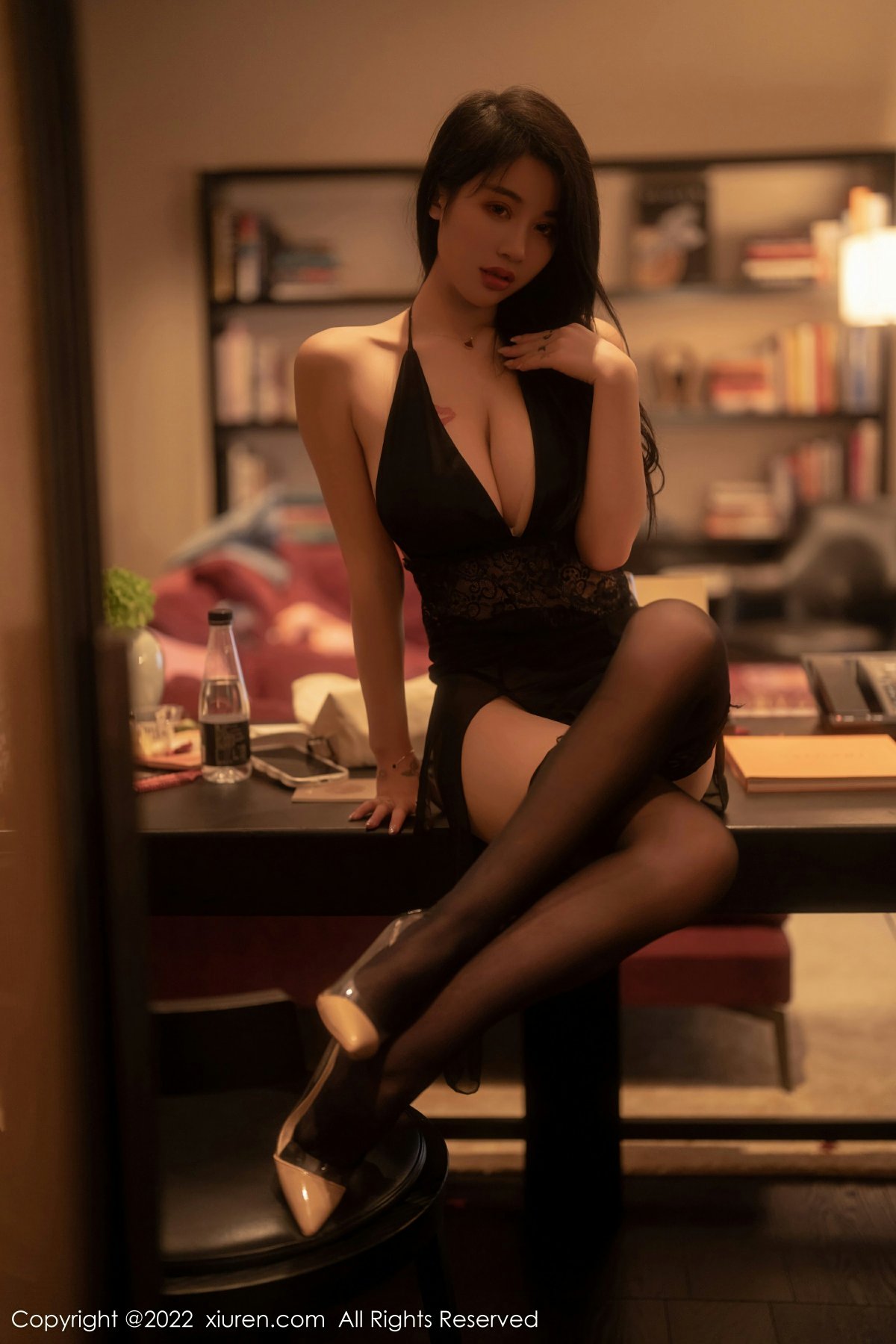 [XiuRen秀人网] 2022.10.18 No.5722 美七 Mia第2张