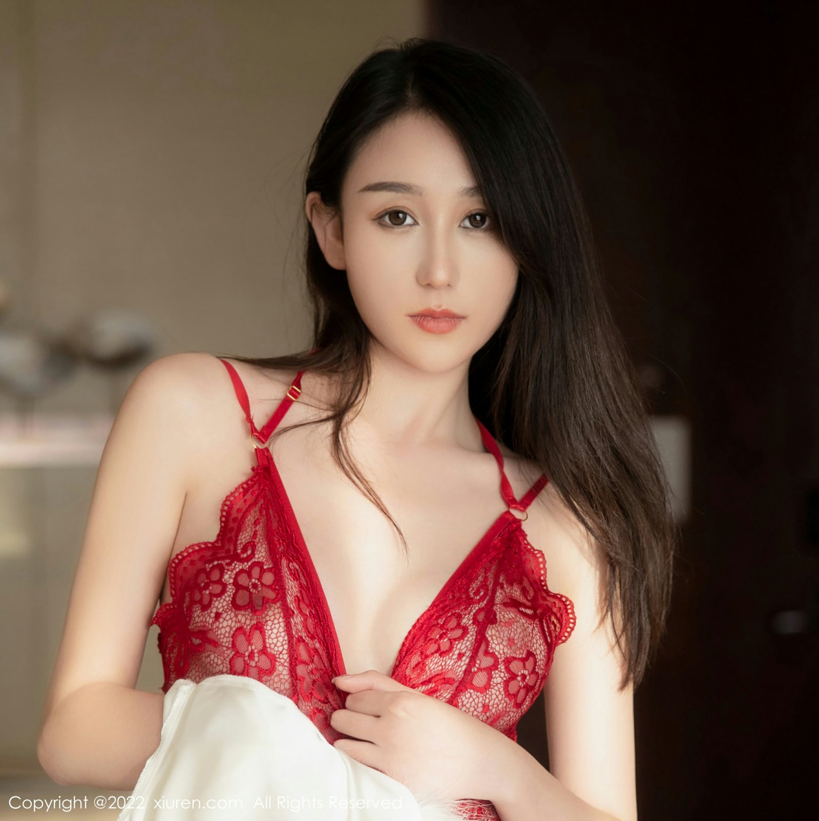 [XiuRen秀人网] 2022.10.20 No.5734 薇薇酱第1张