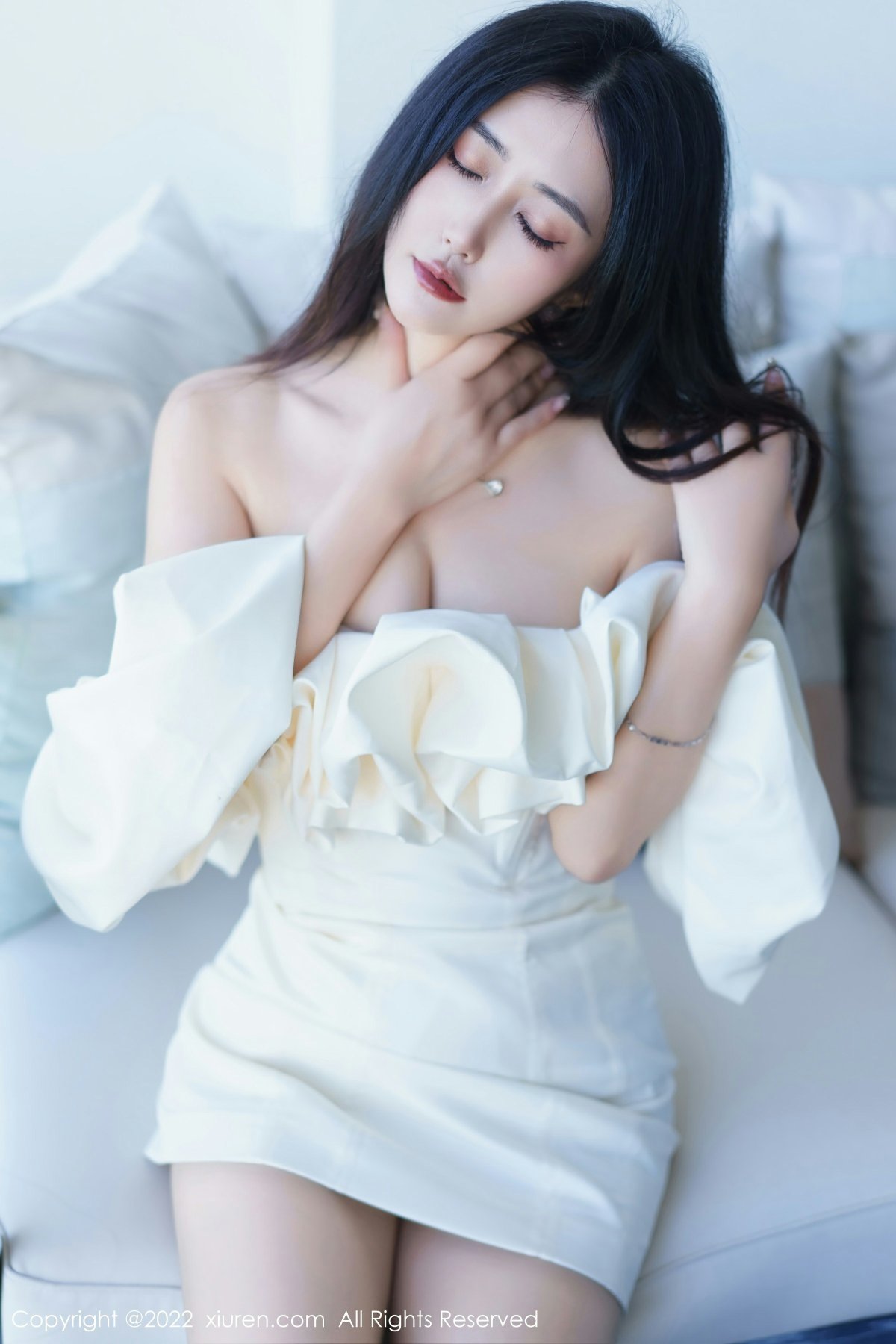 [XiuRen秀人网] 2022.12.22 No.6032 laura阿姣第1张