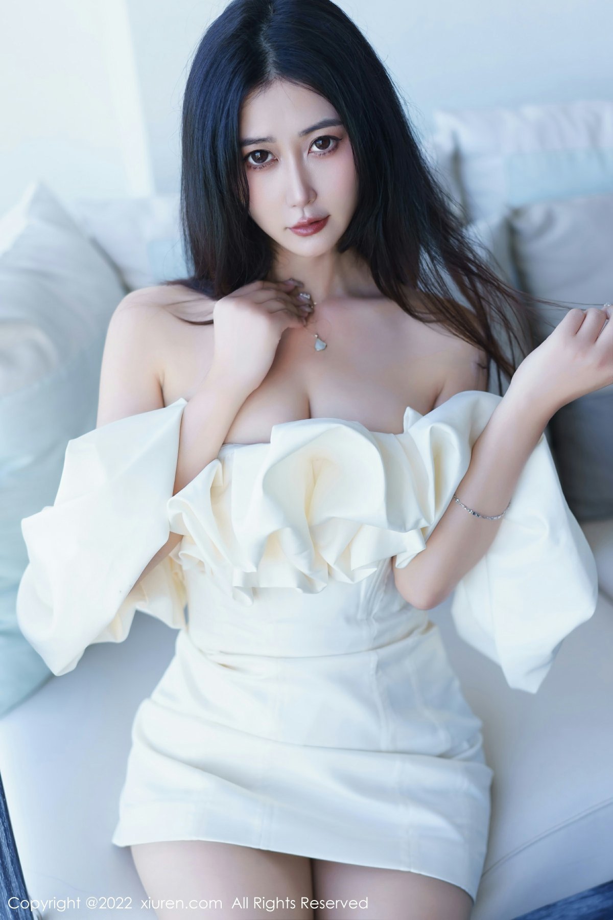[XiuRen秀人网] 2022.12.22 No.6032 laura阿姣第1张