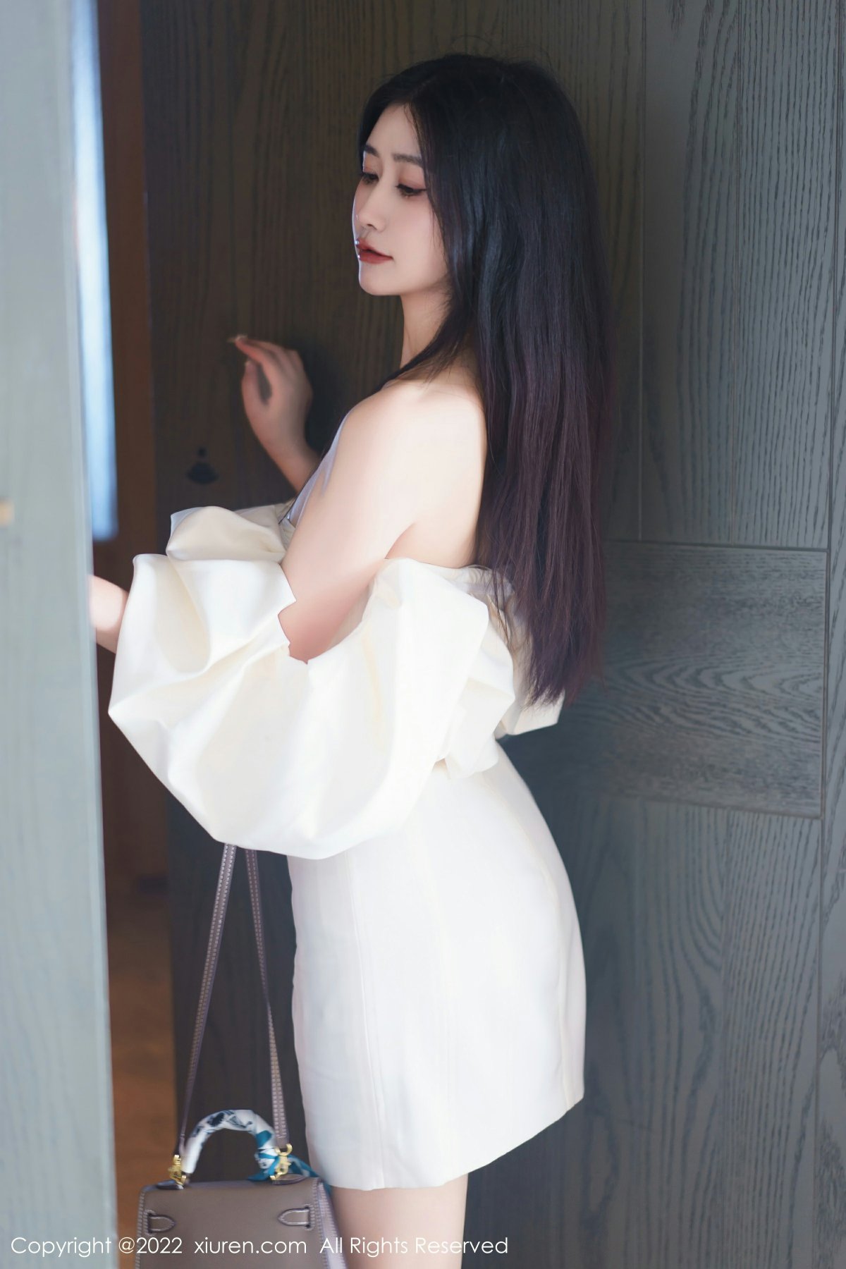 [XiuRen秀人网] 2022.12.22 No.6032 laura阿姣第1张