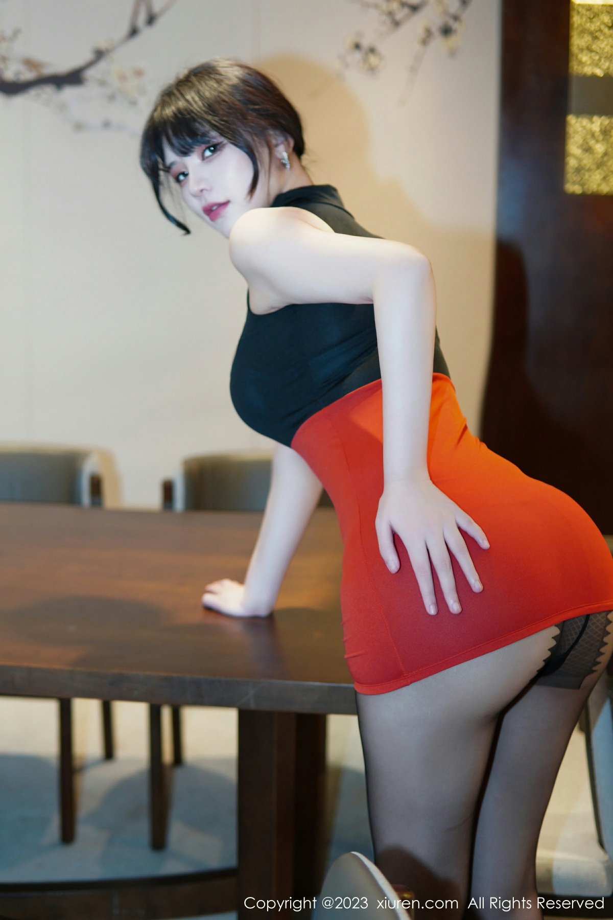 [XiuRen秀人网] 2023.01.03 No.6075 桃桃子_第4张