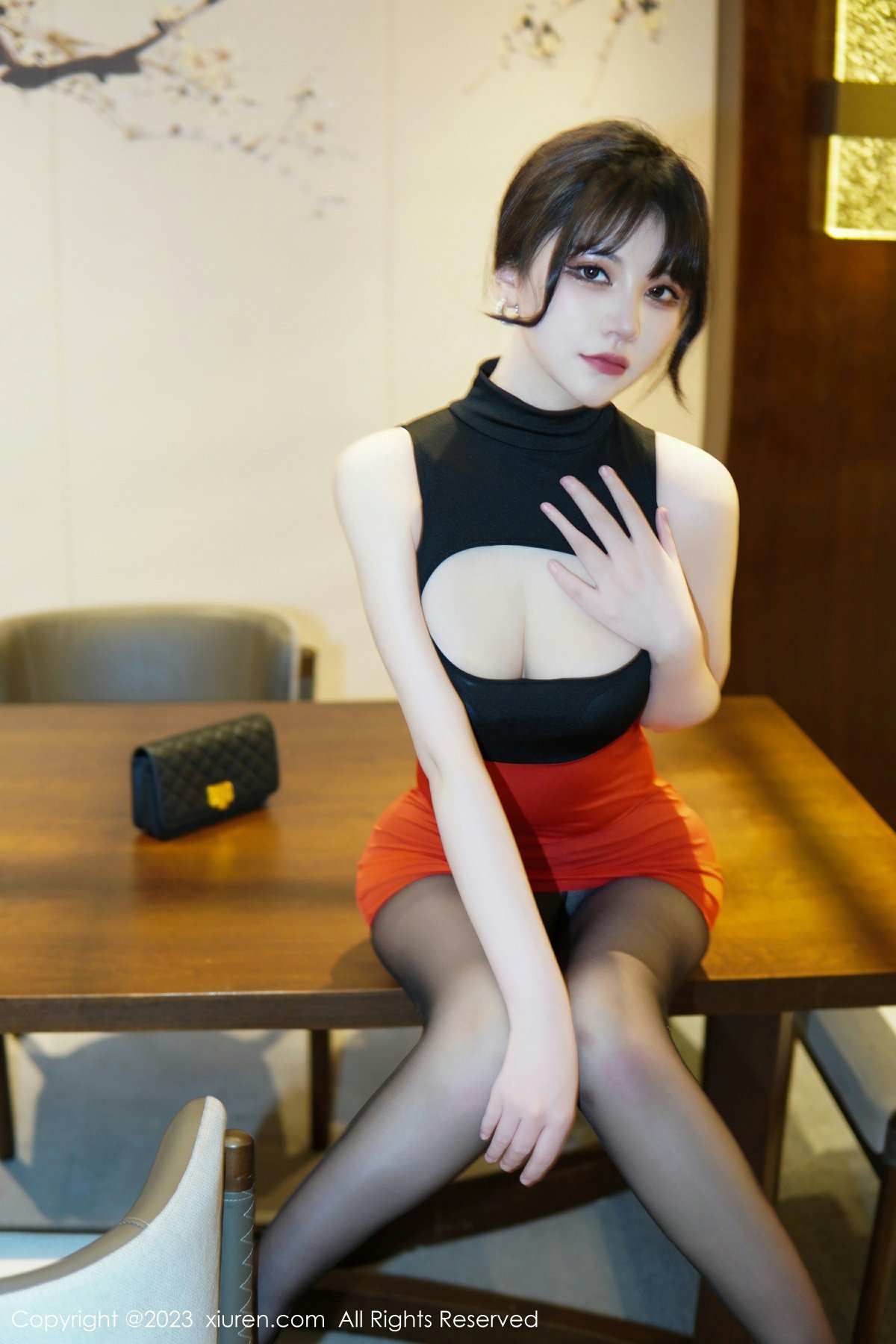 [XiuRen秀人网] 2023.01.03 No.6075 桃桃子_第5张