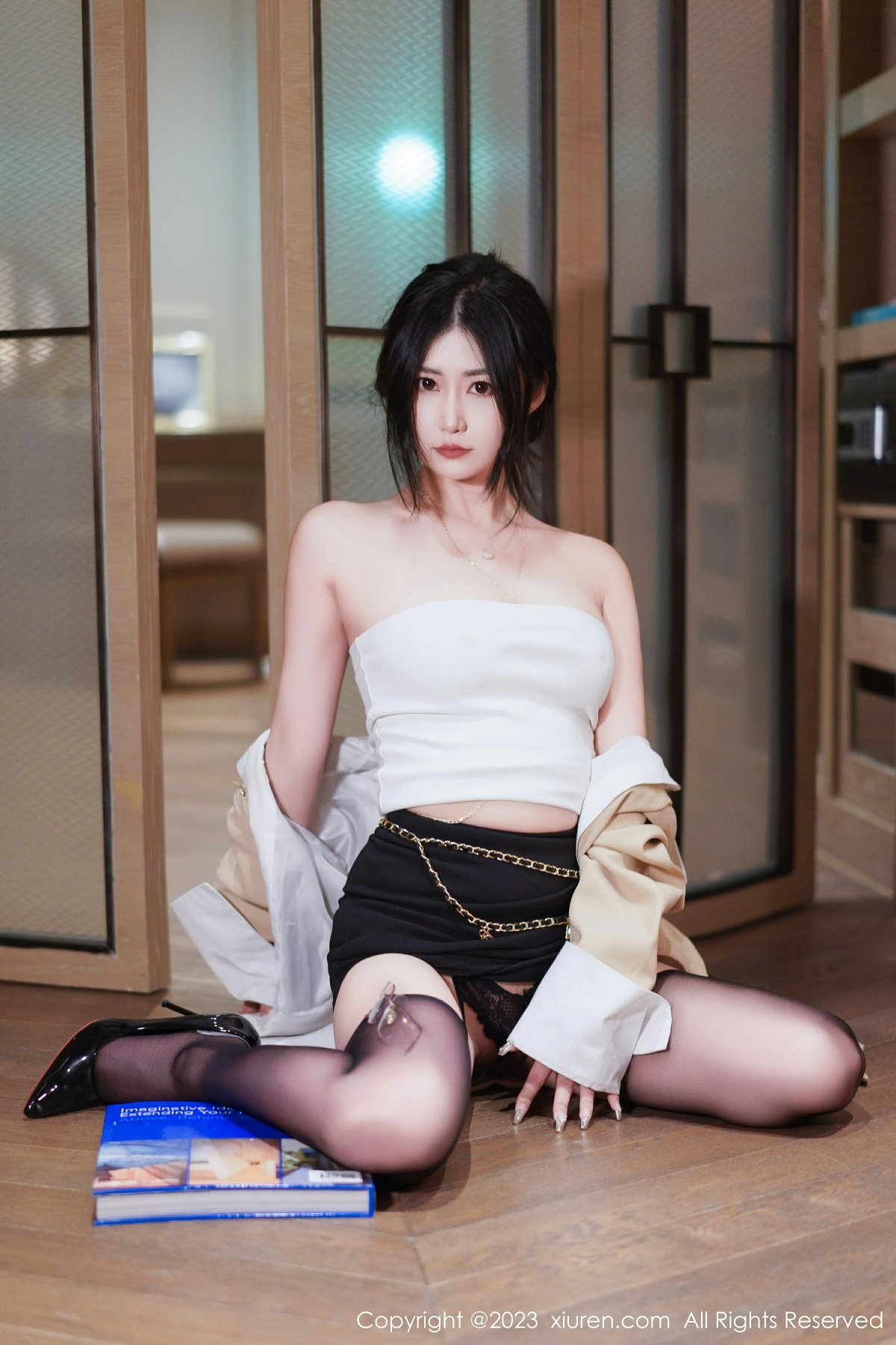 [XiuRen秀人网] 2023.01.13 No.6129 laura阿姣第4张