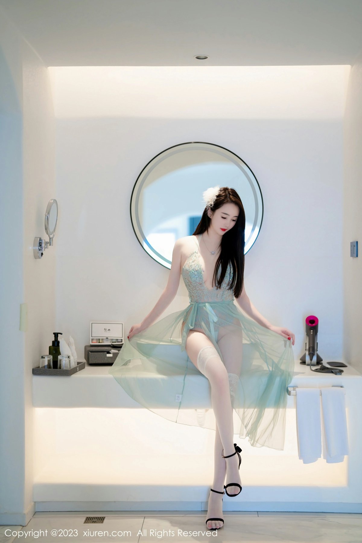 [XiuRen秀人网] 2023.03.07 No.6371 summer宝宝第3张