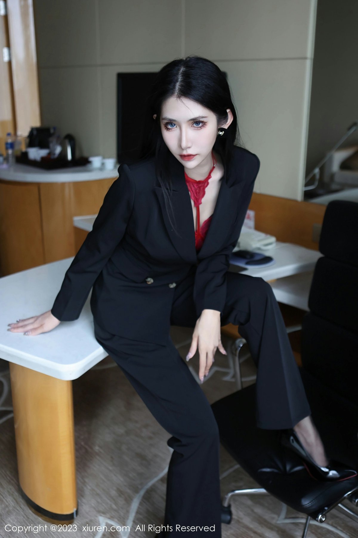 [XiuRen秀人网] 2023.03.13 No.6402 依娜Yina第3张