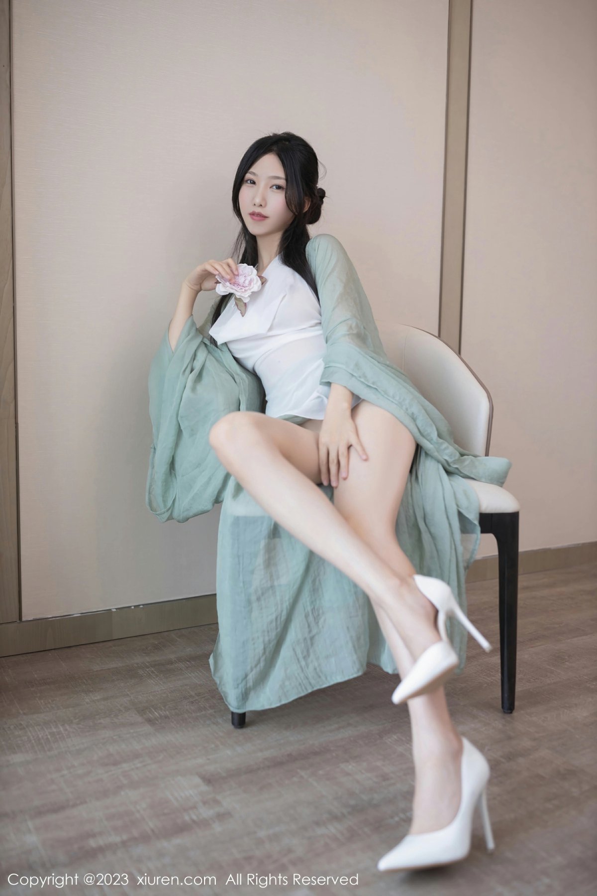 [XiuRen秀人网] 2023.03.15 No.6420 利世第1张