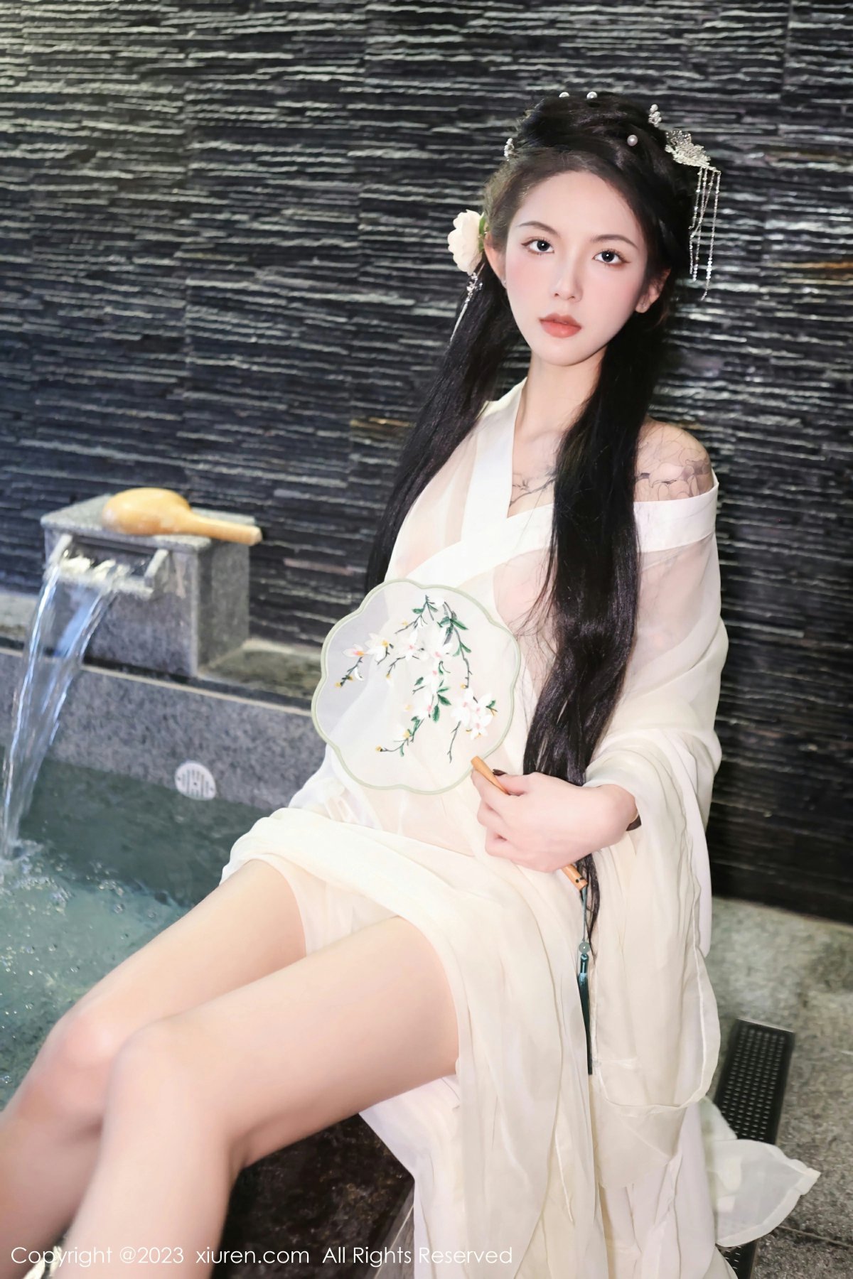 [XiuRen秀人网] 2023.03.17 No.6430 乔一一第1张