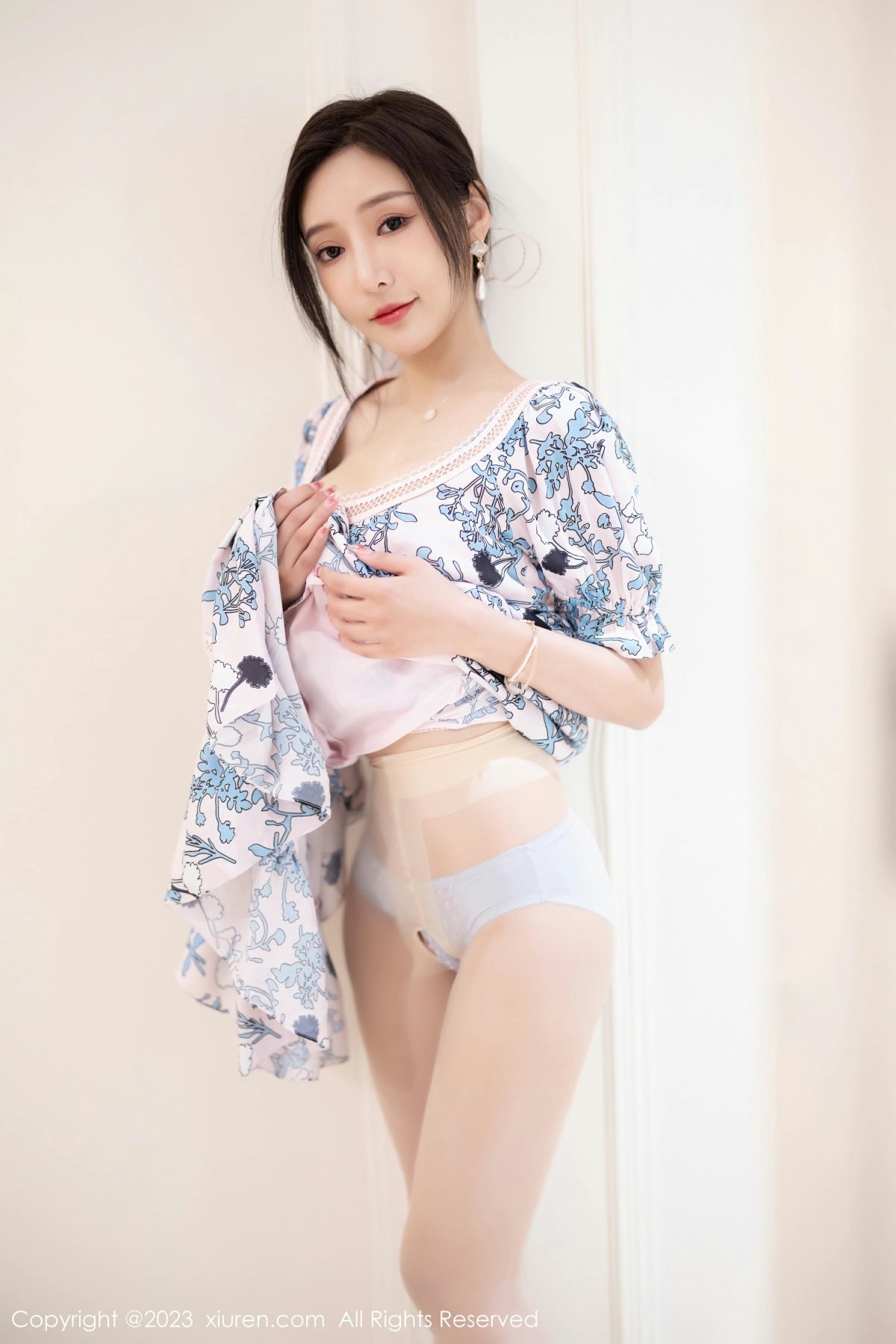 [XiuRen秀人网] 2023.03.24 No.6474 王馨瑶yanni第1张