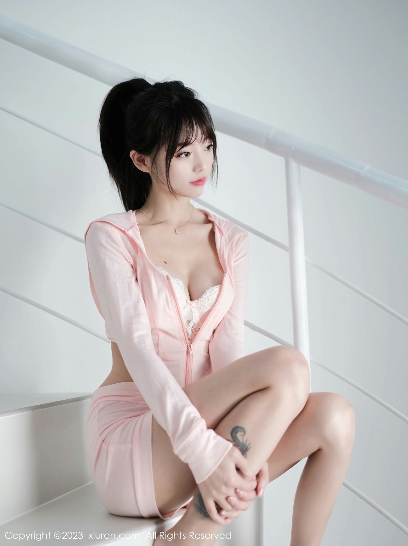[XiuRen秀人网] 2023.03.29 No.6490 佘贝拉bella第1张
