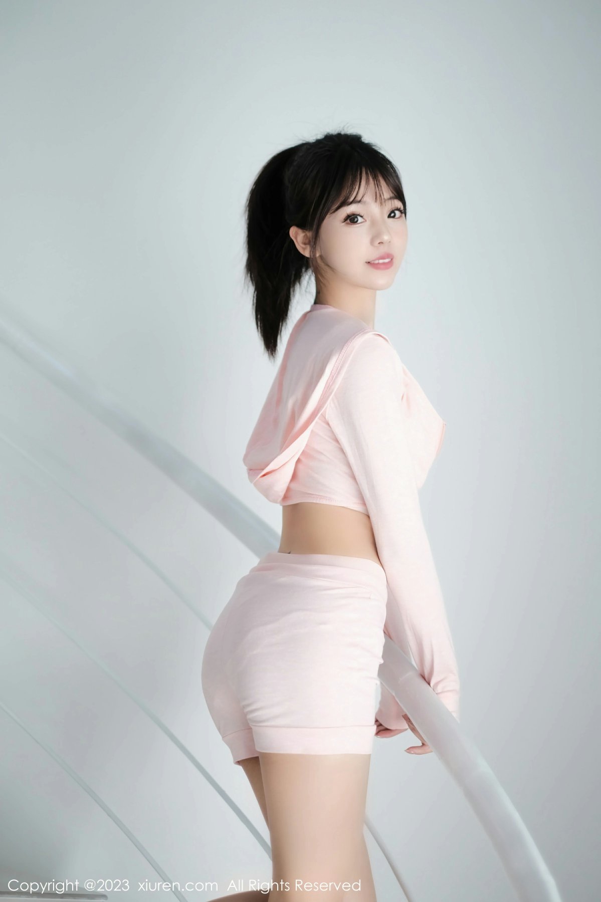 [XiuRen秀人网] 2023.03.29 No.6490 佘贝拉bella第1张