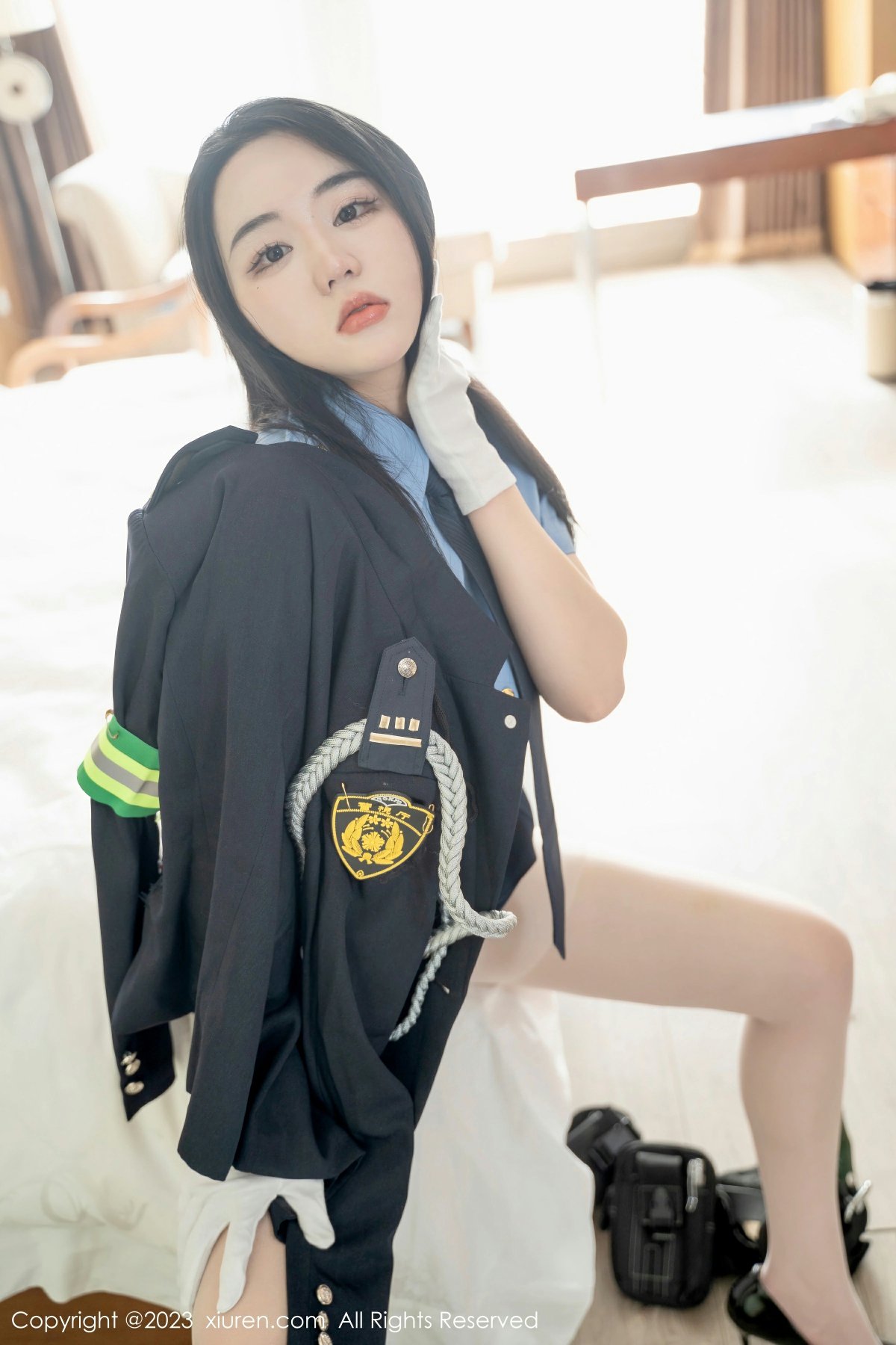 [XiuRen秀人网] 2023.03.30 No.6497 汐汐爱吃草莓第1张