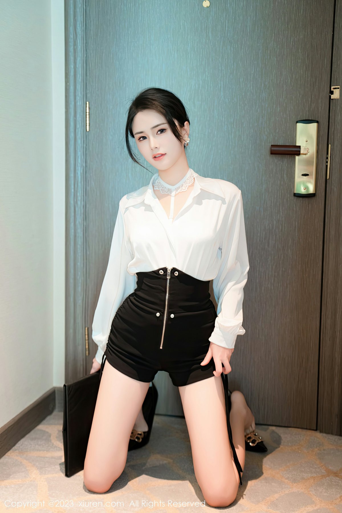 [XiuRen秀人网] 2023.04.04 No.6520 艾希儿第3张