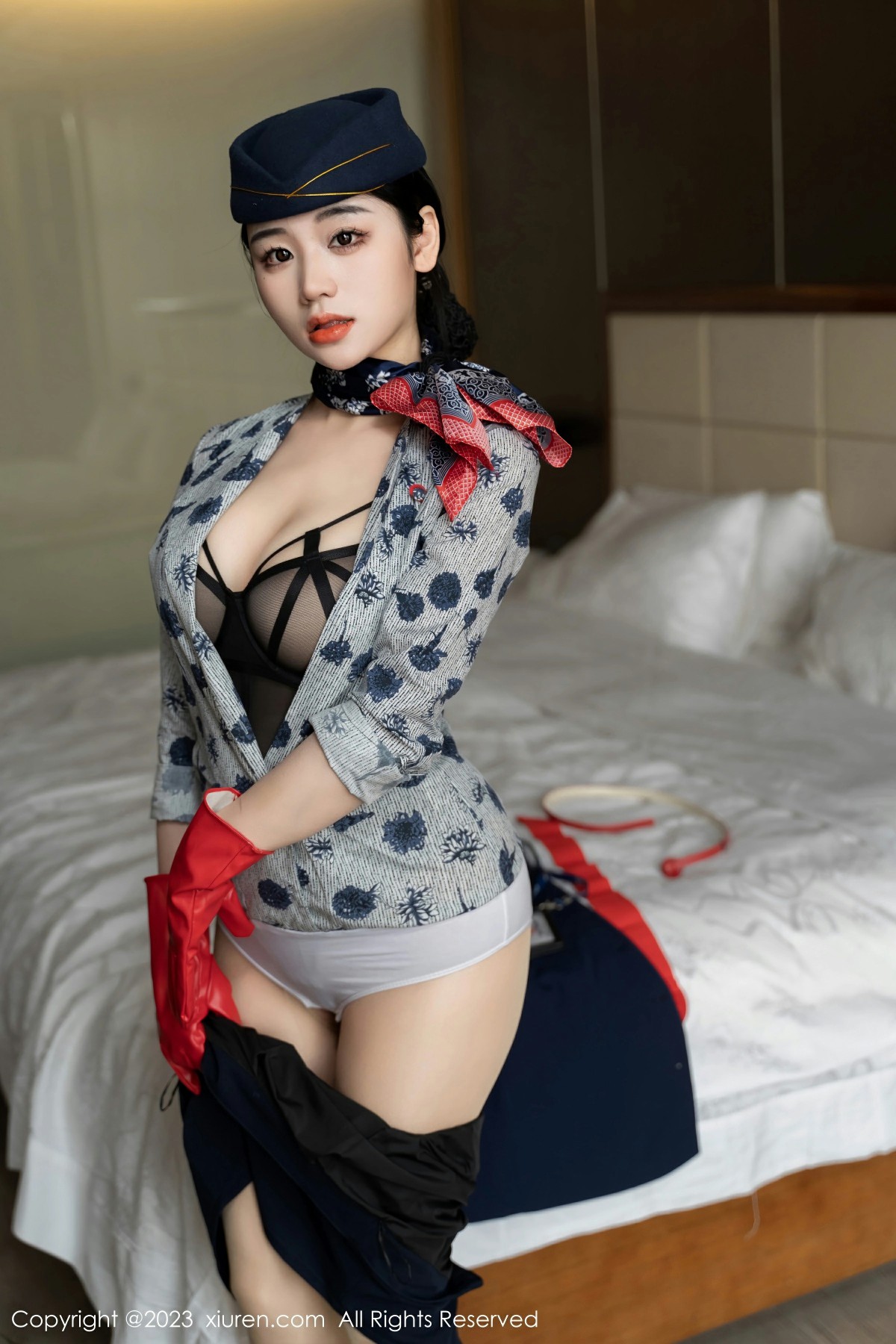 [XiuRen秀人网] 2023.05.24 No.6790 汐汐爱吃草莓第1张