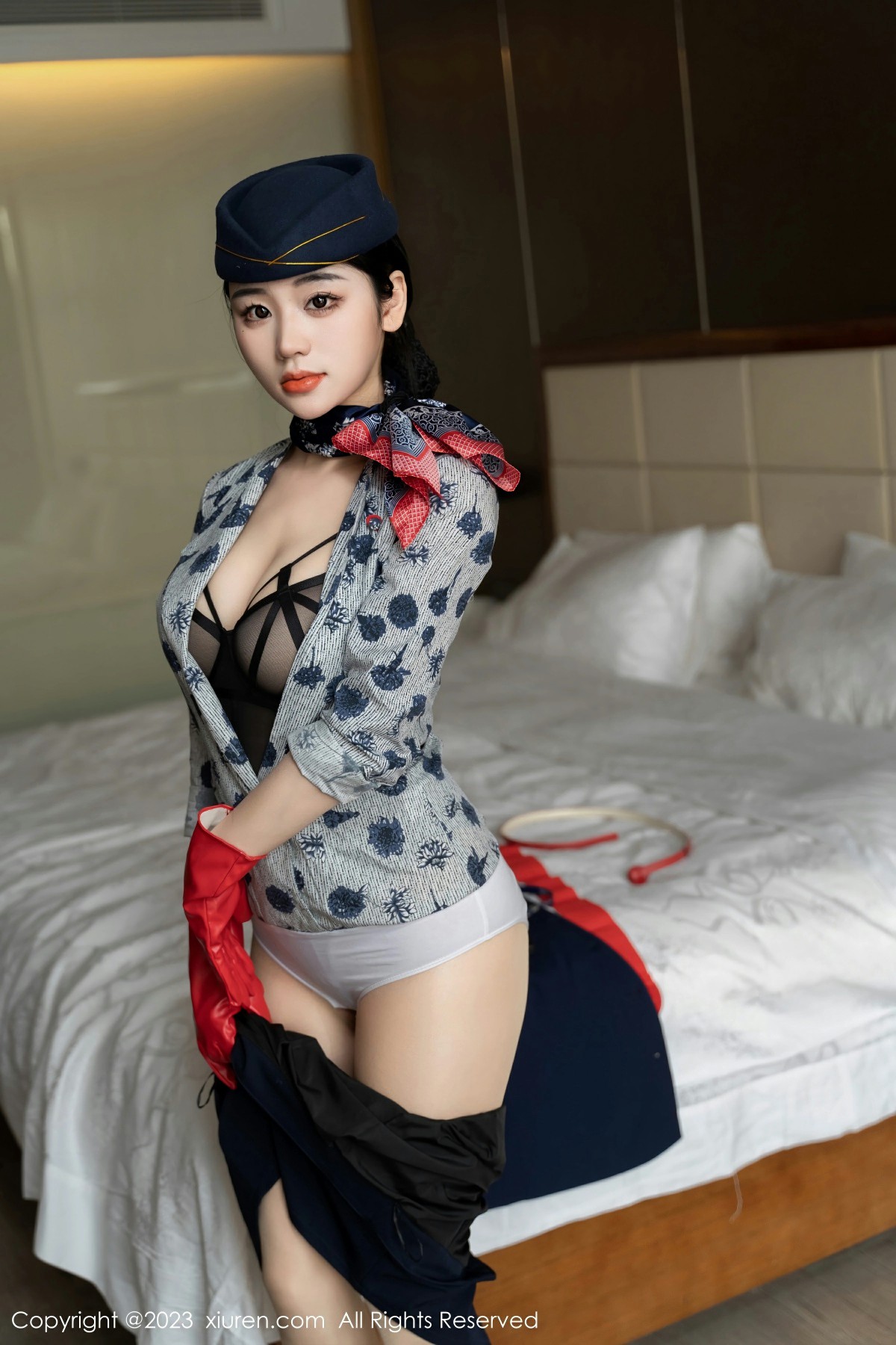 [XiuRen秀人网] 2023.05.24 No.6790 汐汐爱吃草莓第1张